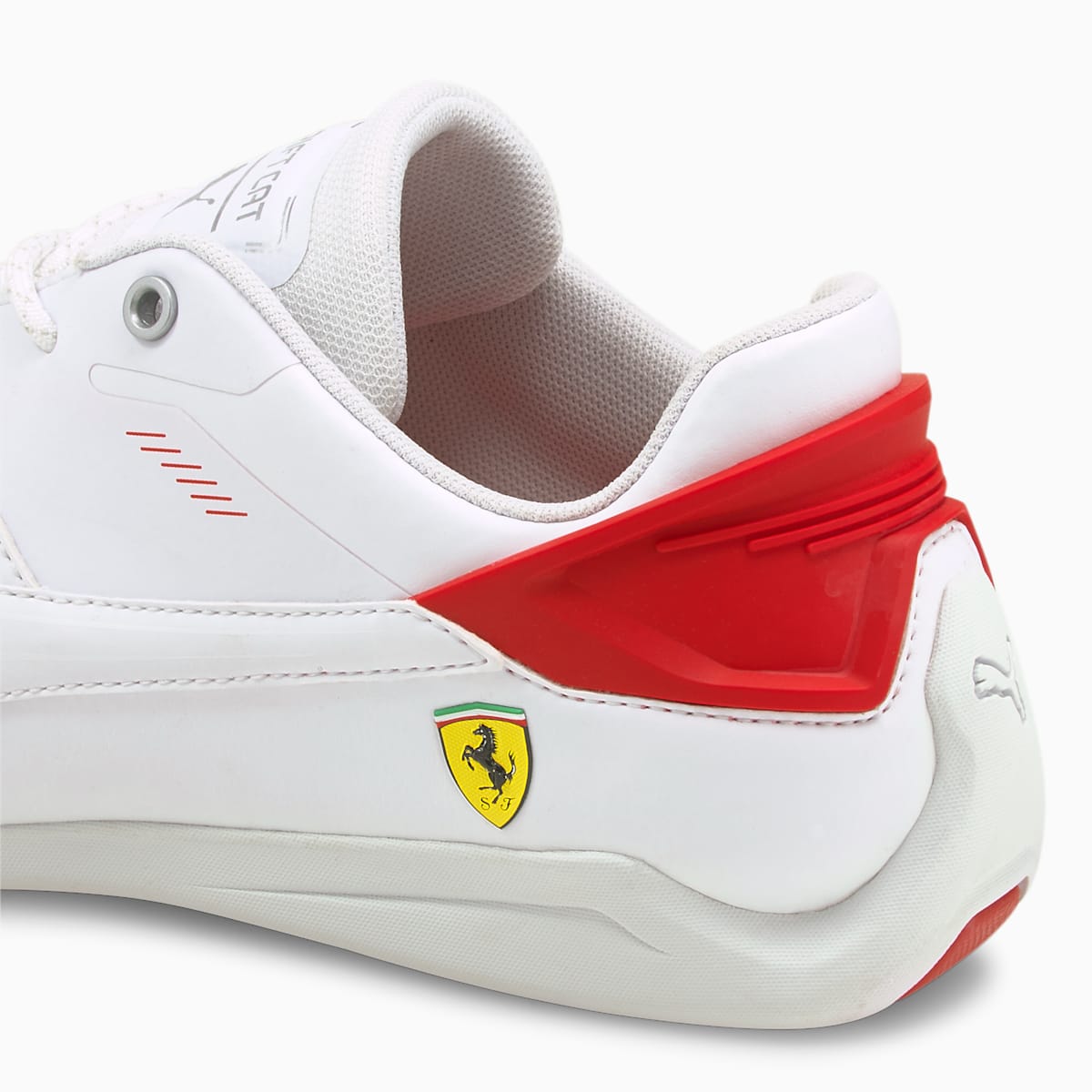 Tenisky Puma Scuderia Ferrari Drift Cat Delta Panske Biele | SK263057